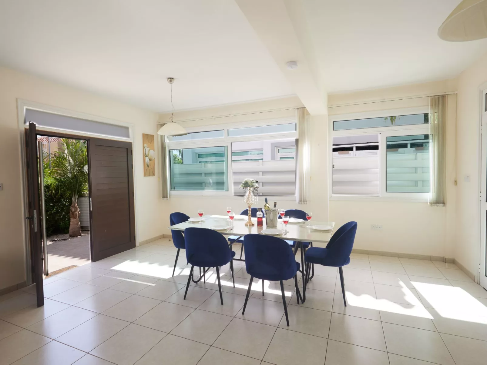 Hübsche Villa mit 3 Schlafzimmern und privatem Pool - Image-tags.info