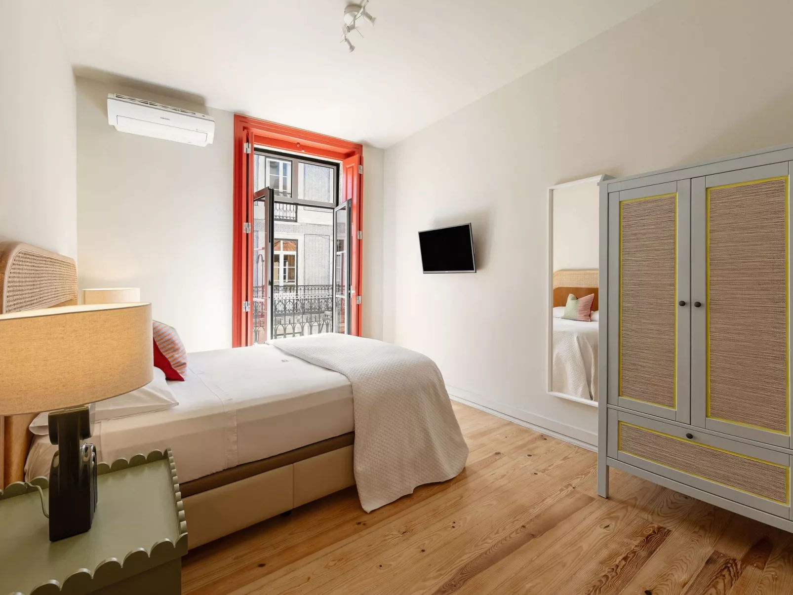 Die Memoiren der traditionellen Künste, Balcony at Downtown - Image-tags.info