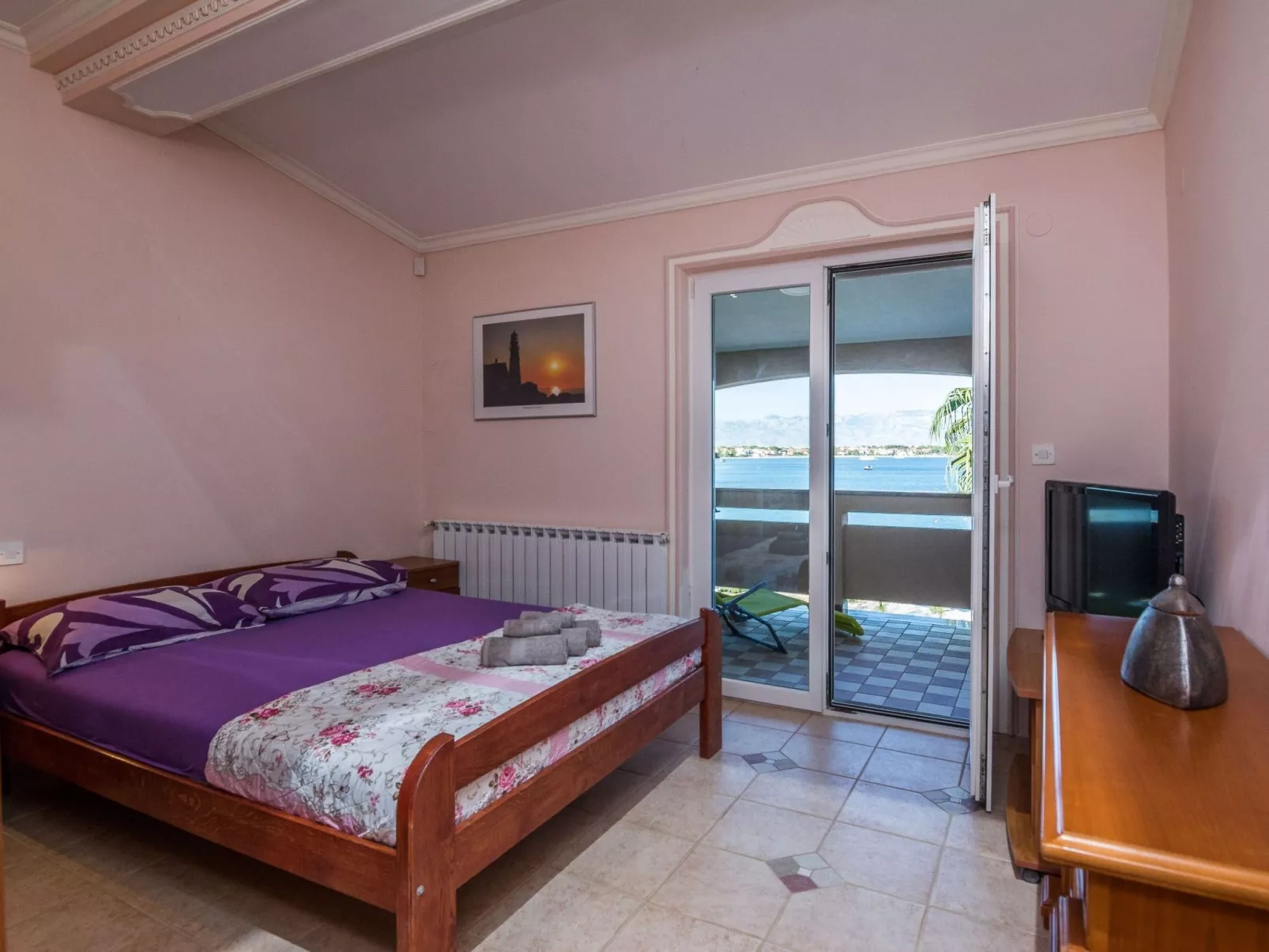 Apartment Weiss 1 - Image-tags.info