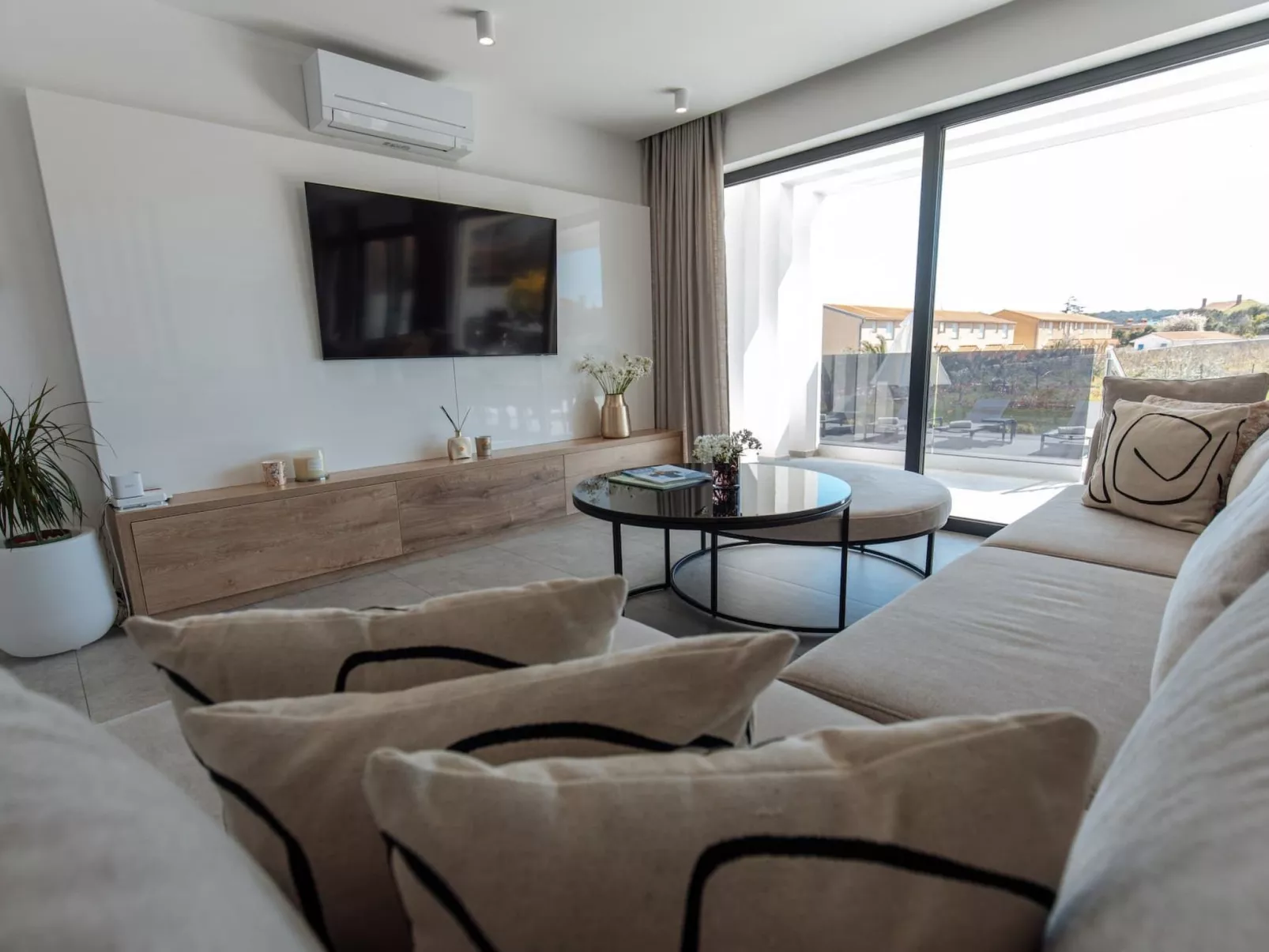 Villa "Andris" mit Garten, Grill und Terrasse - Image-tags.info