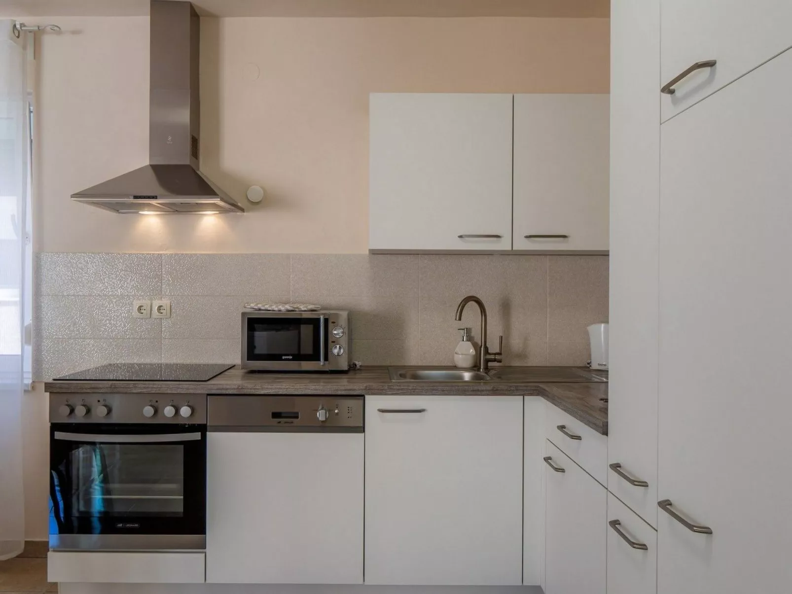 Apartment Sum mora 1 - Image-tags.info