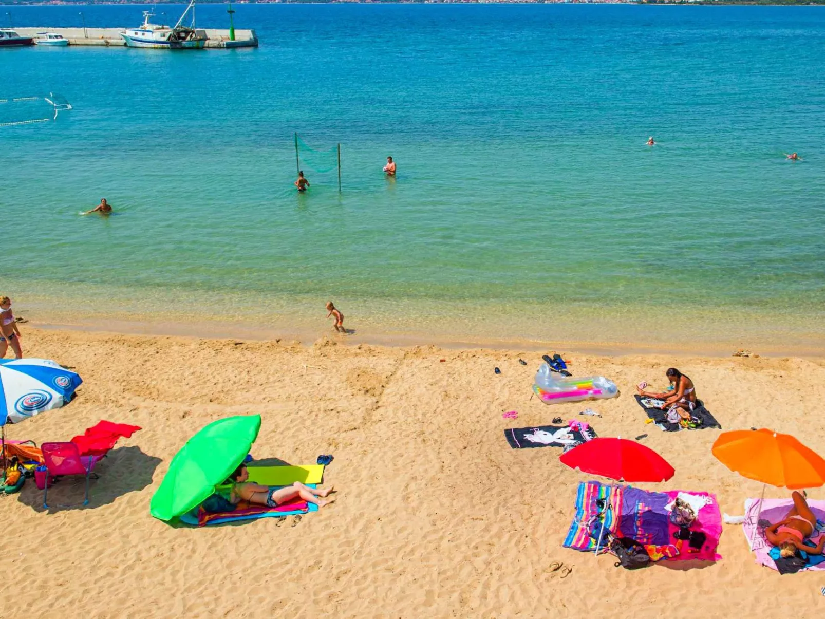 Steinvilla mit Pool, Meerblick, Nähe Sandstrand - Image-tags.info