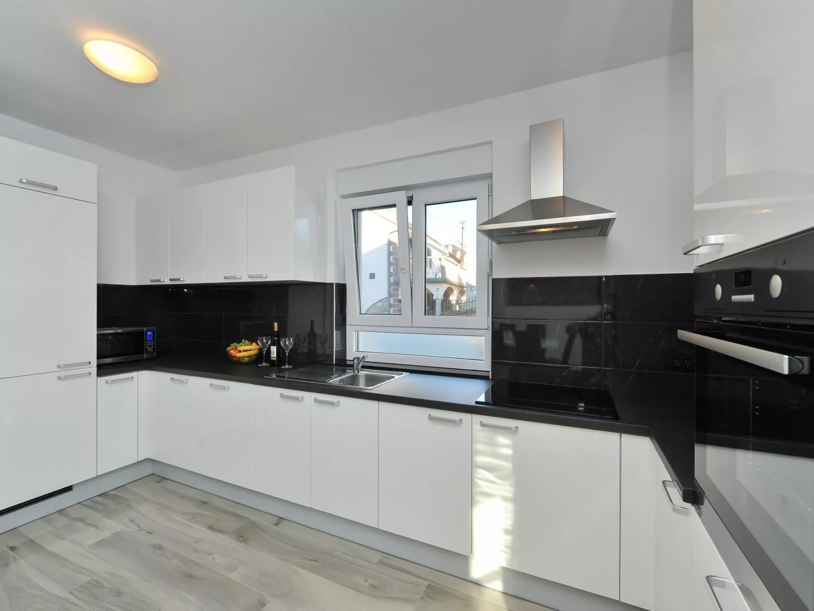 Villa Ledinko - Image-tags.info