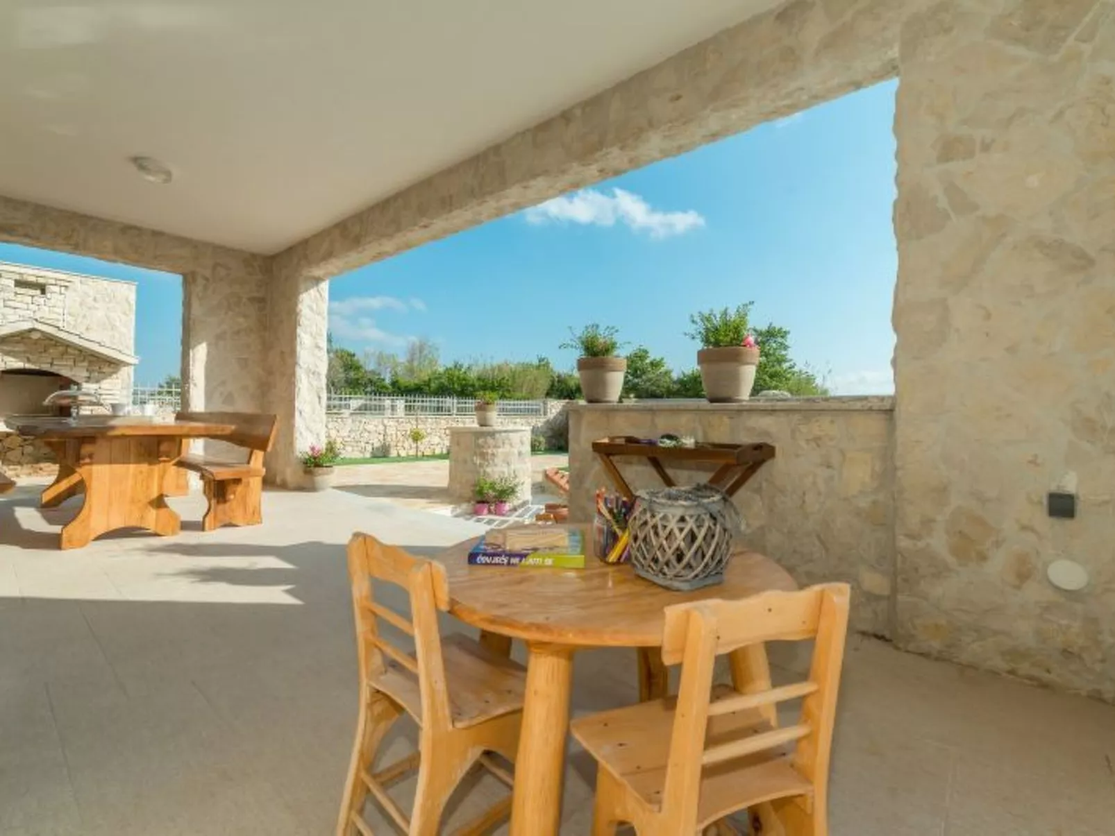 Villa mit beheiztem Pool, schöne Aussicht, Strandnähe - Image-tags.info