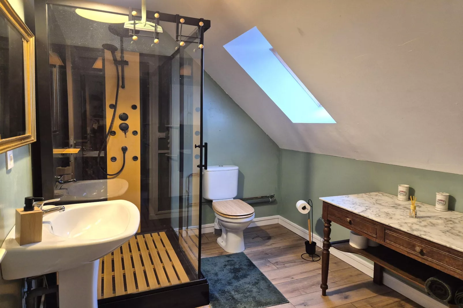 Studio au 1er étage - Badkamer