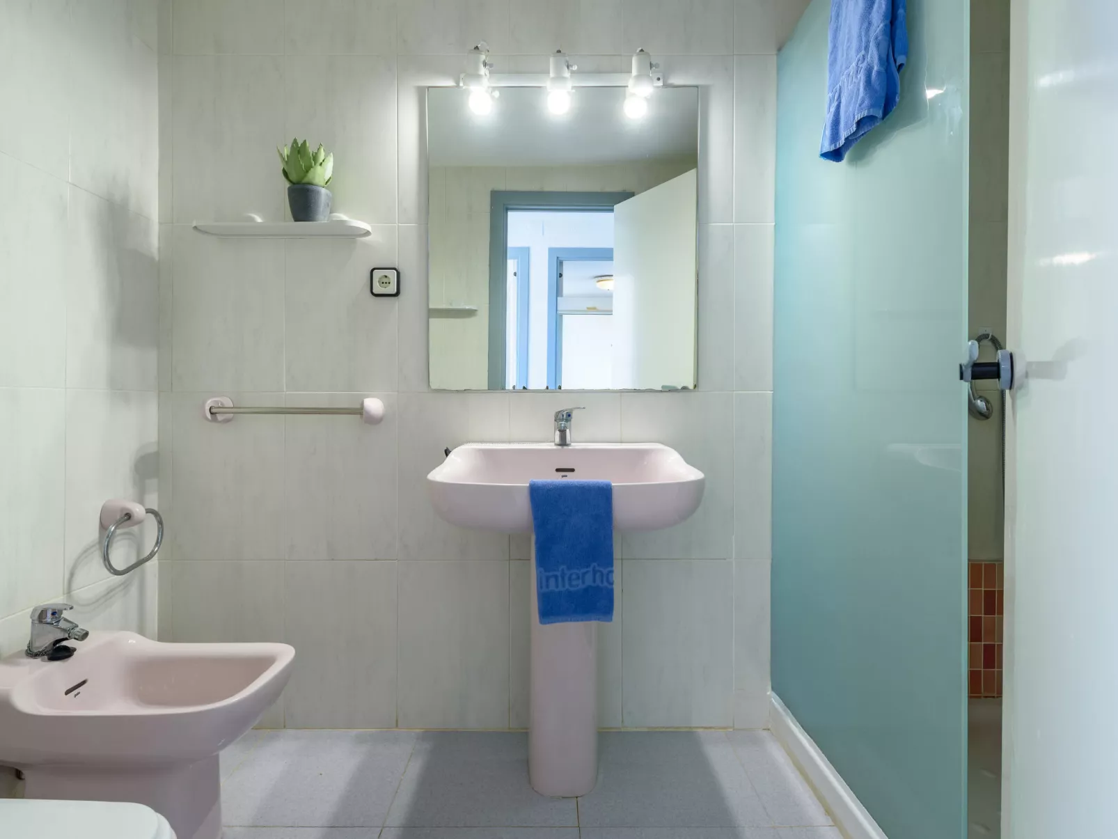 Cambrils Park B - Binnen