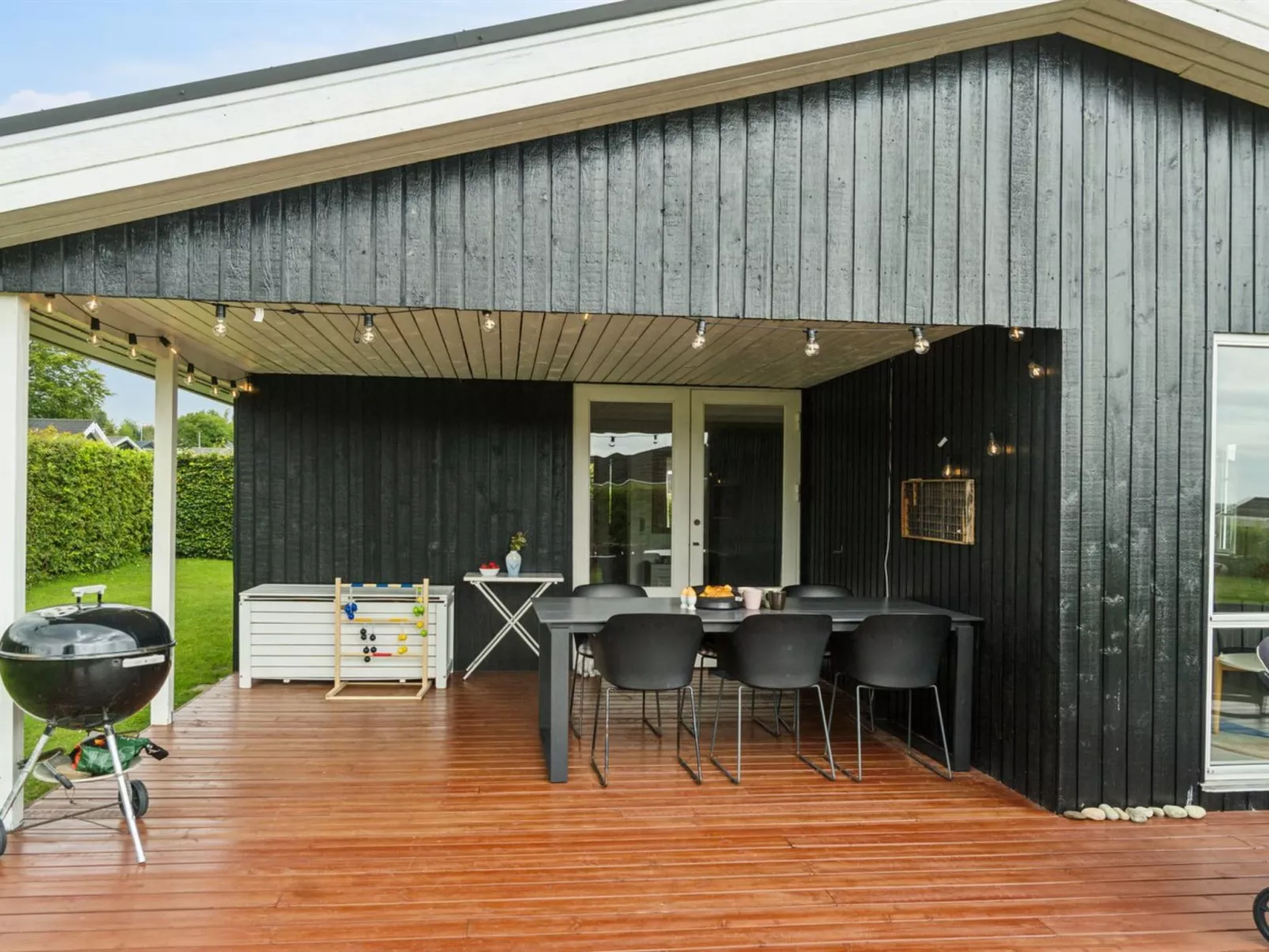 "Bjarni" - 180m from the sea - Buiten