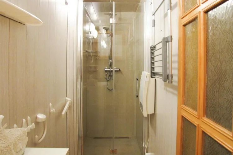 Holiday home, Nowa Kaletka--Badkamer