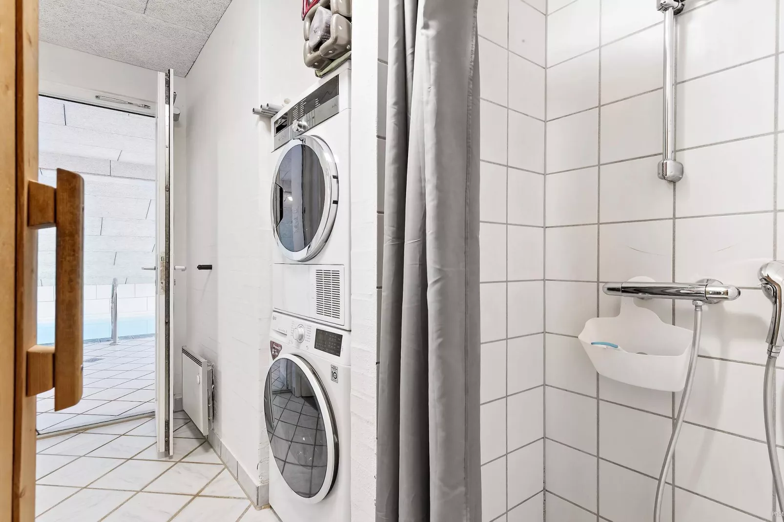 Zeezijde retraite met zwembad -- By Traum Ferienwohnungen-Binnen