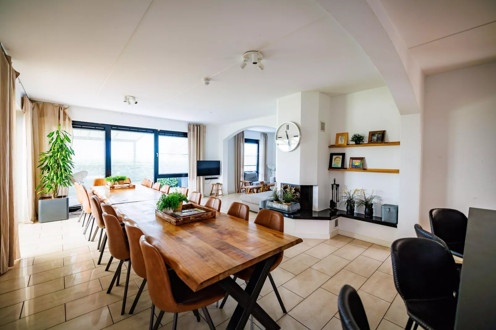 Vakantiepark Eiland van Maurik 5 - Eetkamer