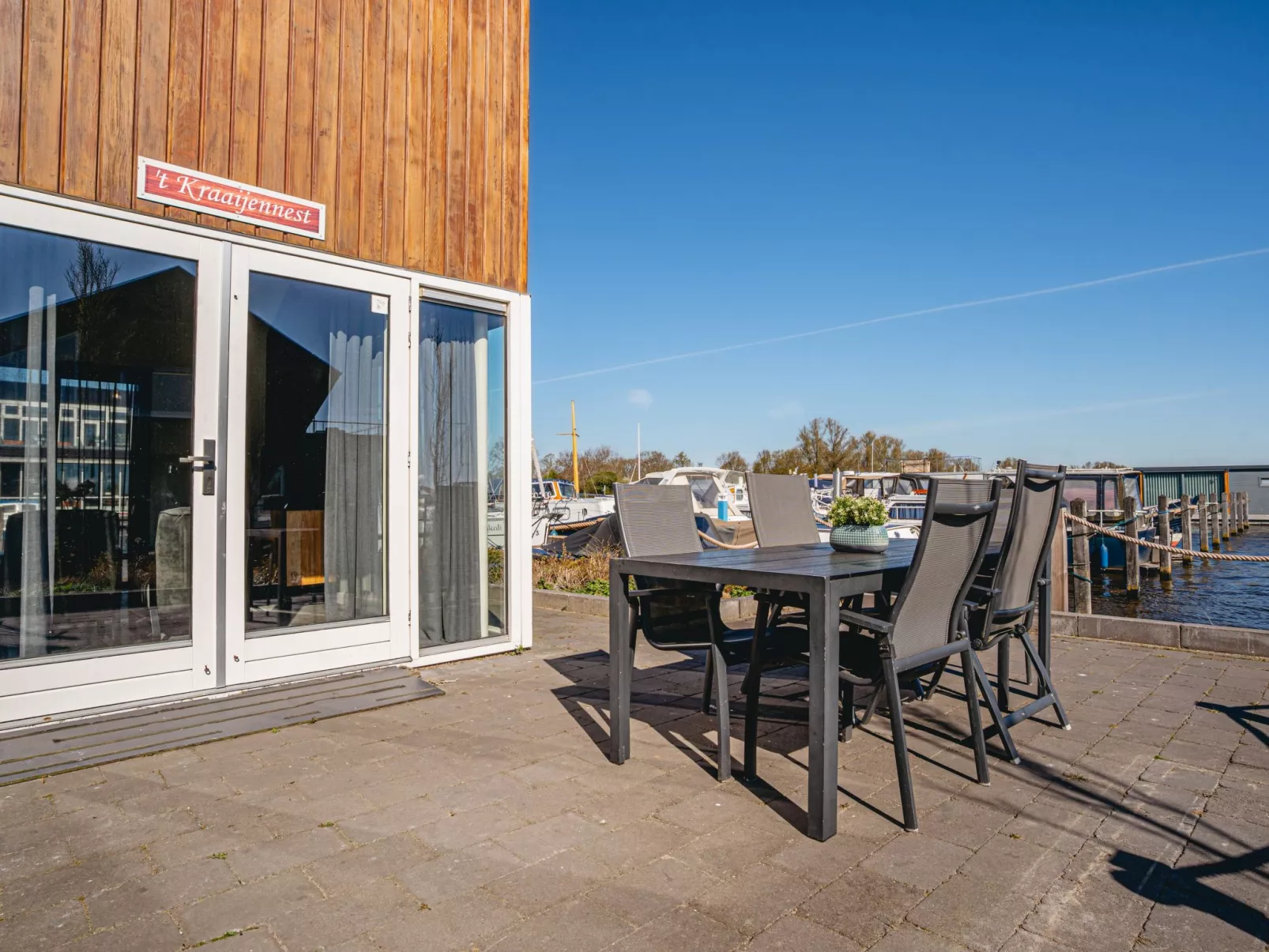 Kraaijennest - Buiten