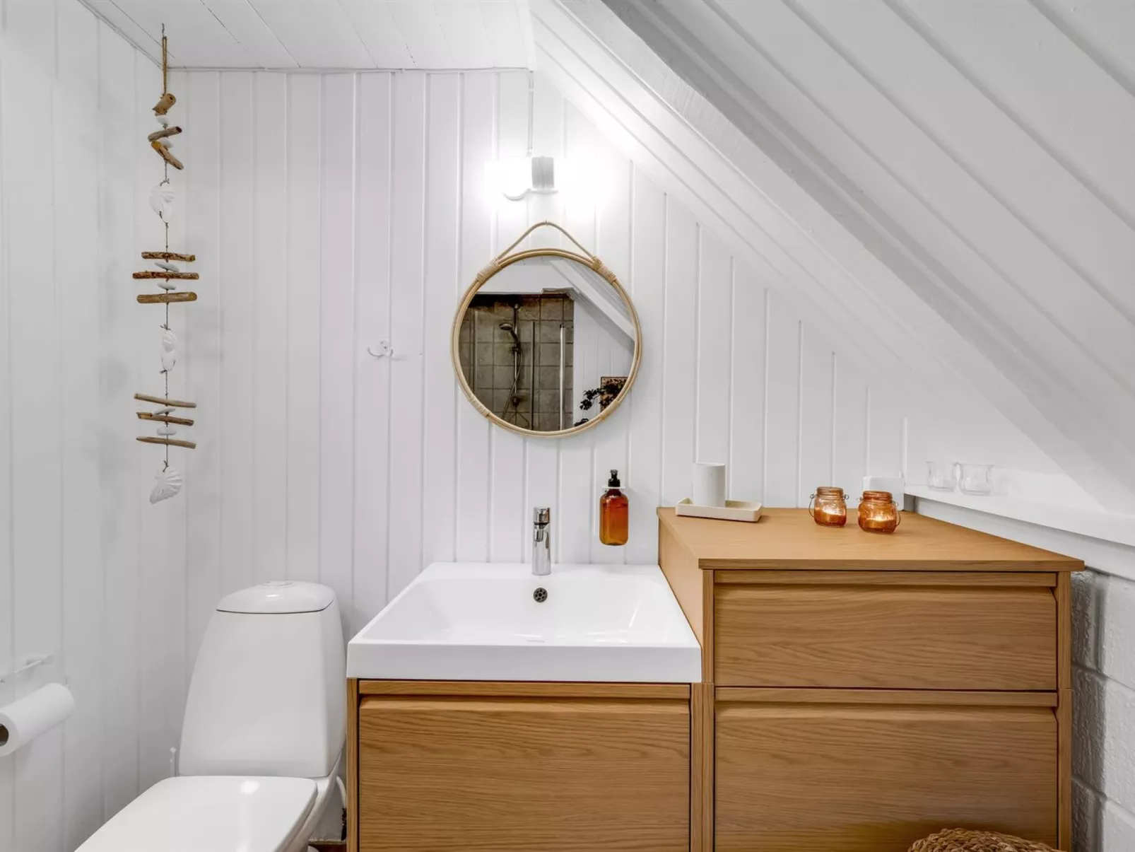 "Gunhwat" - 350m to the fjord-Binnen