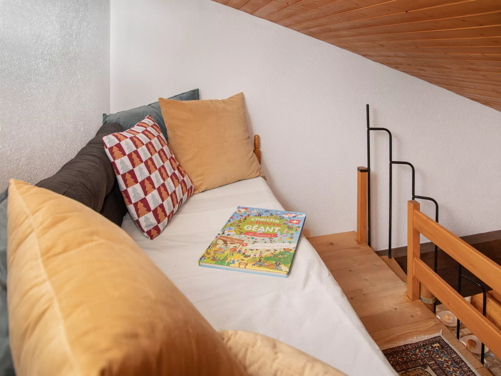 Beau Site No 21 - Binnen