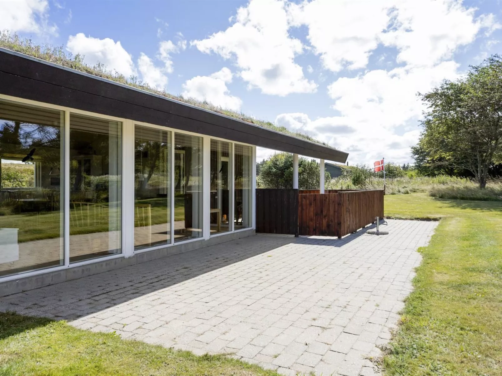 "Joris" - 1.5km from the sea-Buiten