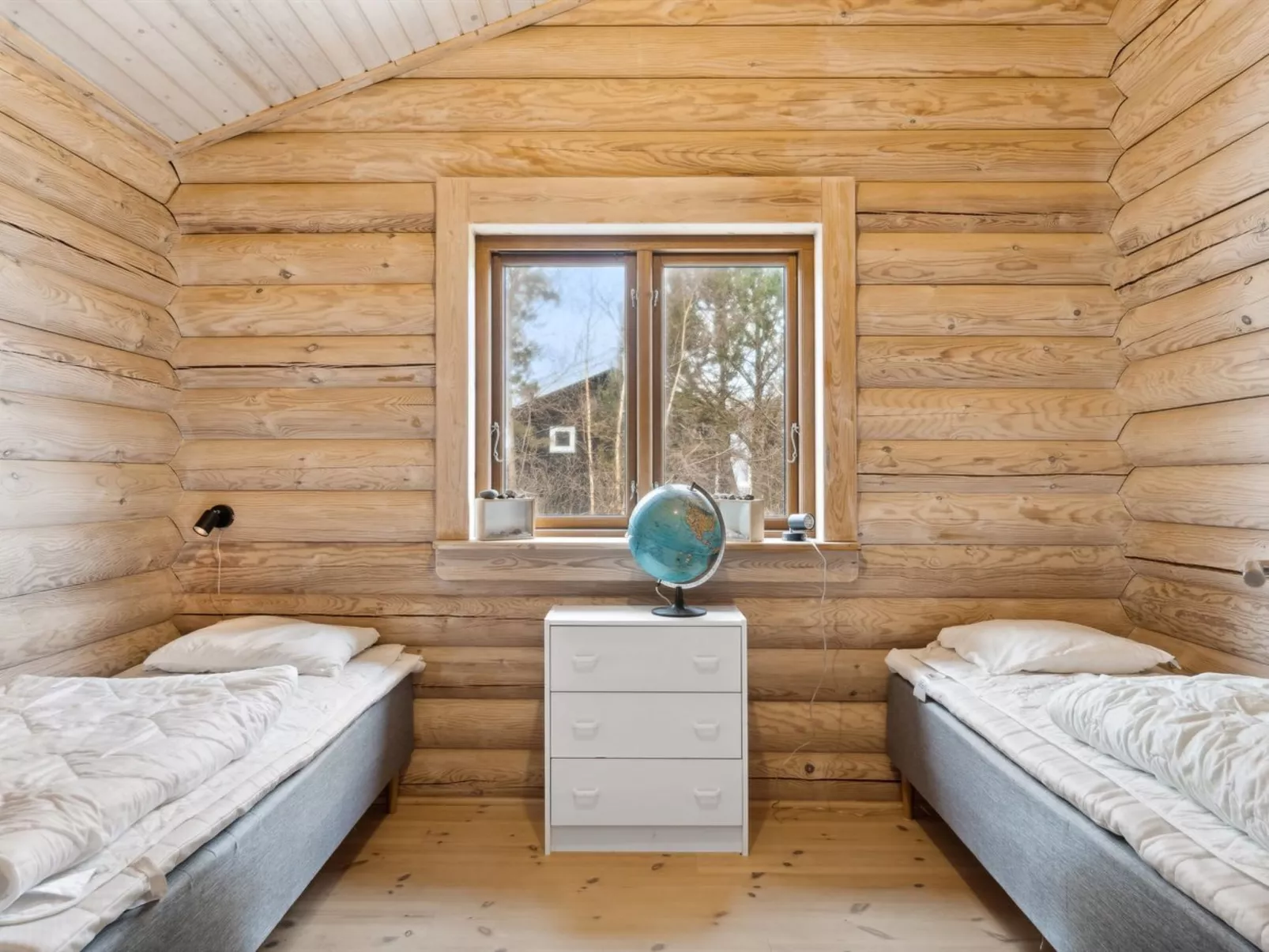 "Guthfast" - 50m from the sea - Binnen