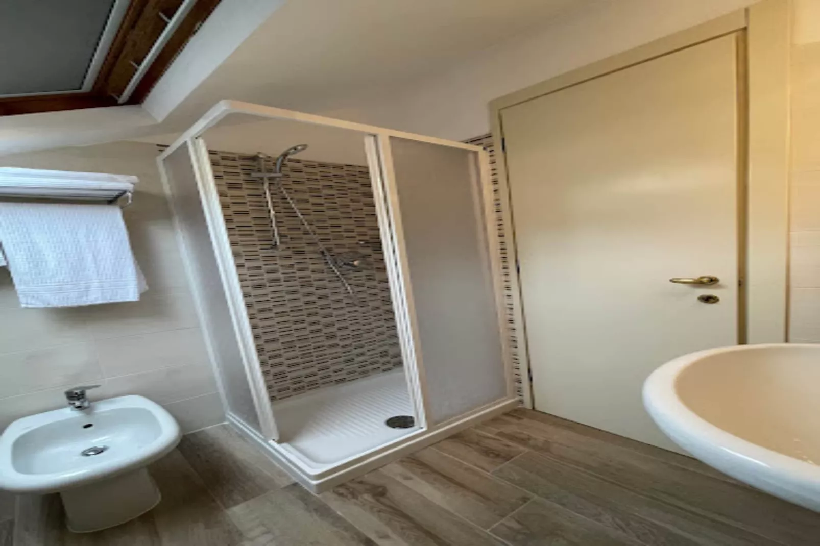 Residence Miramare- STUDIO APARTMENT 4 PAX M4 - Badkamer