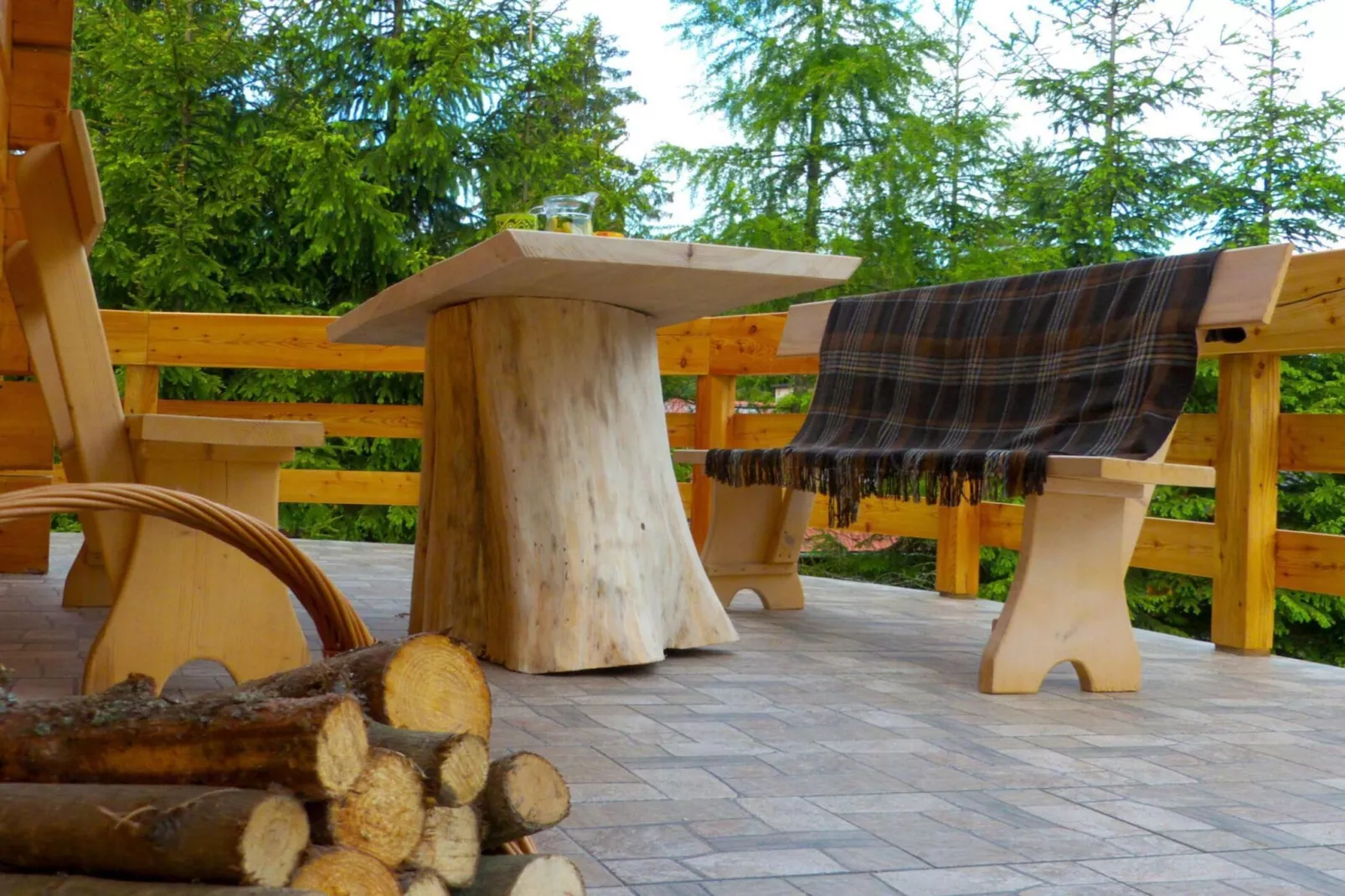 Domek pod Howyzem-Terrasbalkon