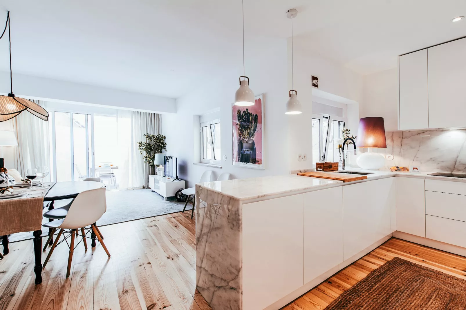 Modern & Charming Alges by GT House-Keuken