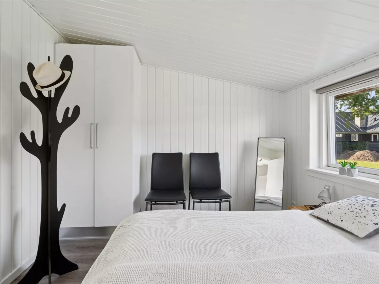 "Eljas" - 10m from the sea-Binnen