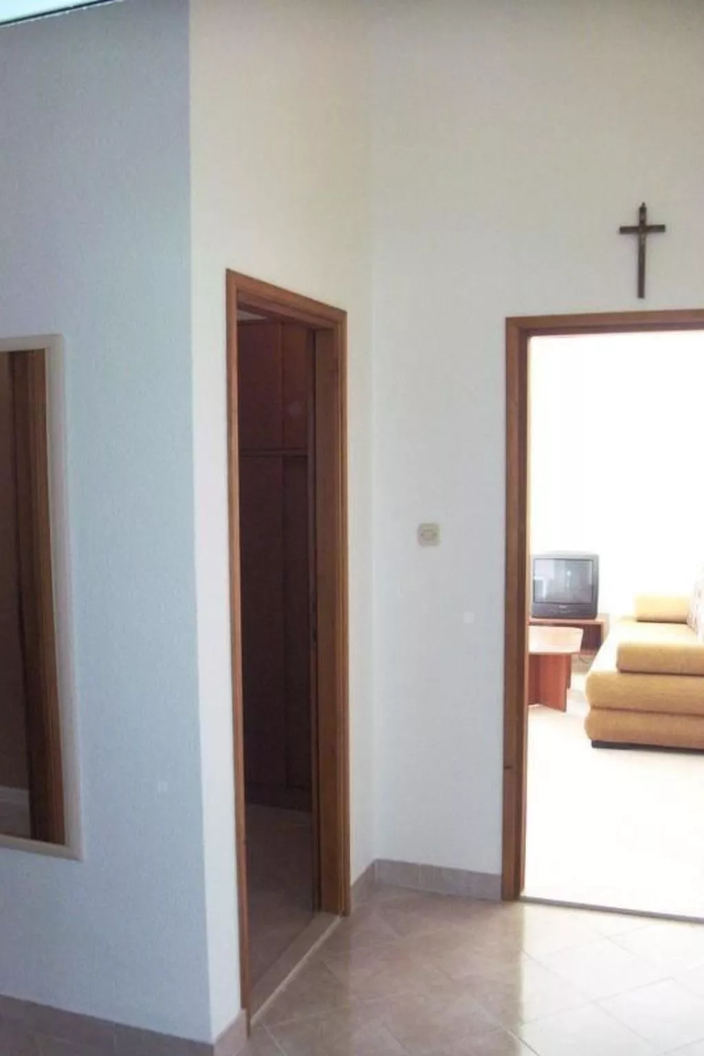 Wohnung in Seget Vranjica mit Terrasse und Grill-Binnen