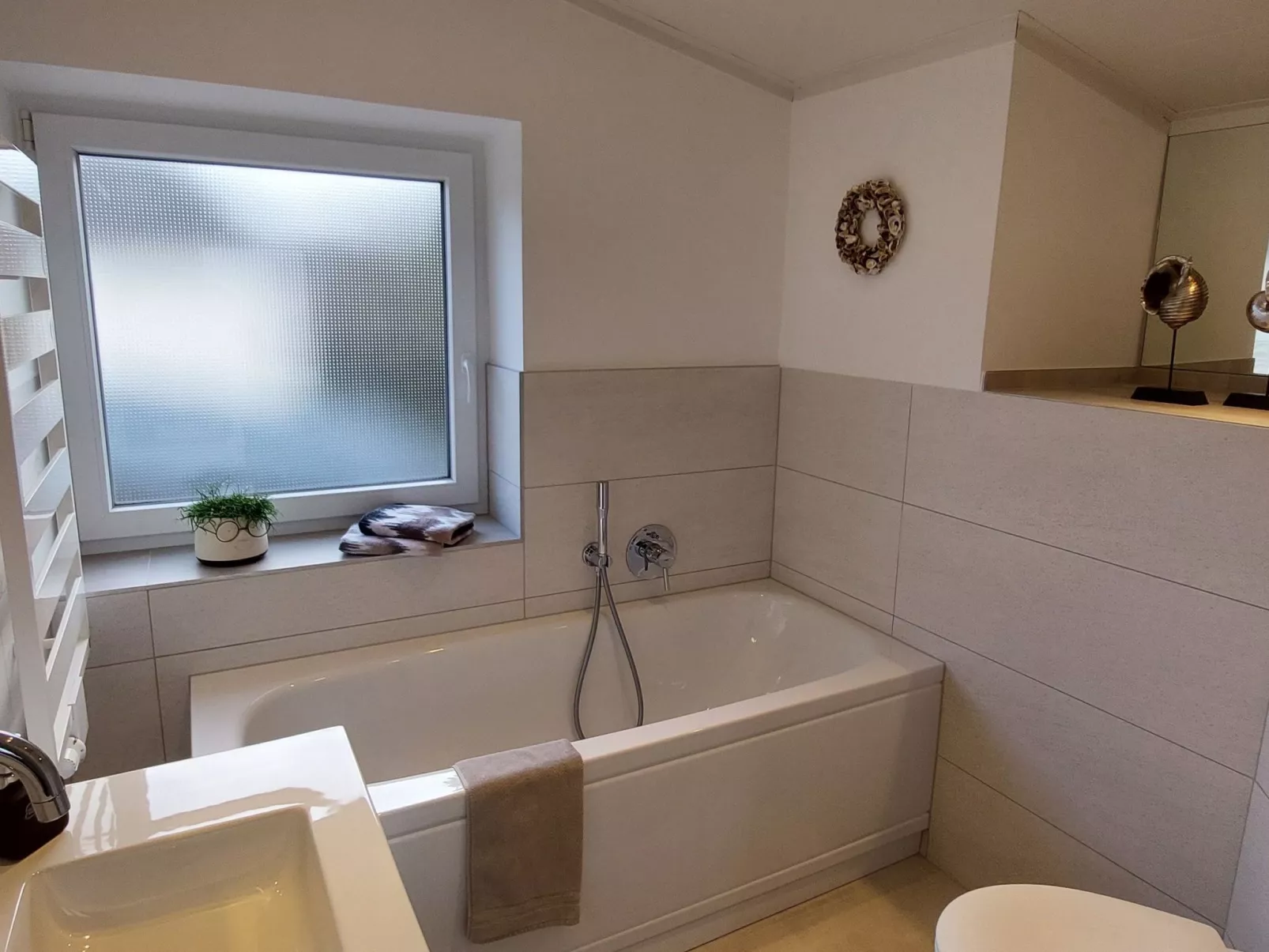 EifeLeben mit wunderschönem Garten-Image-tags.info