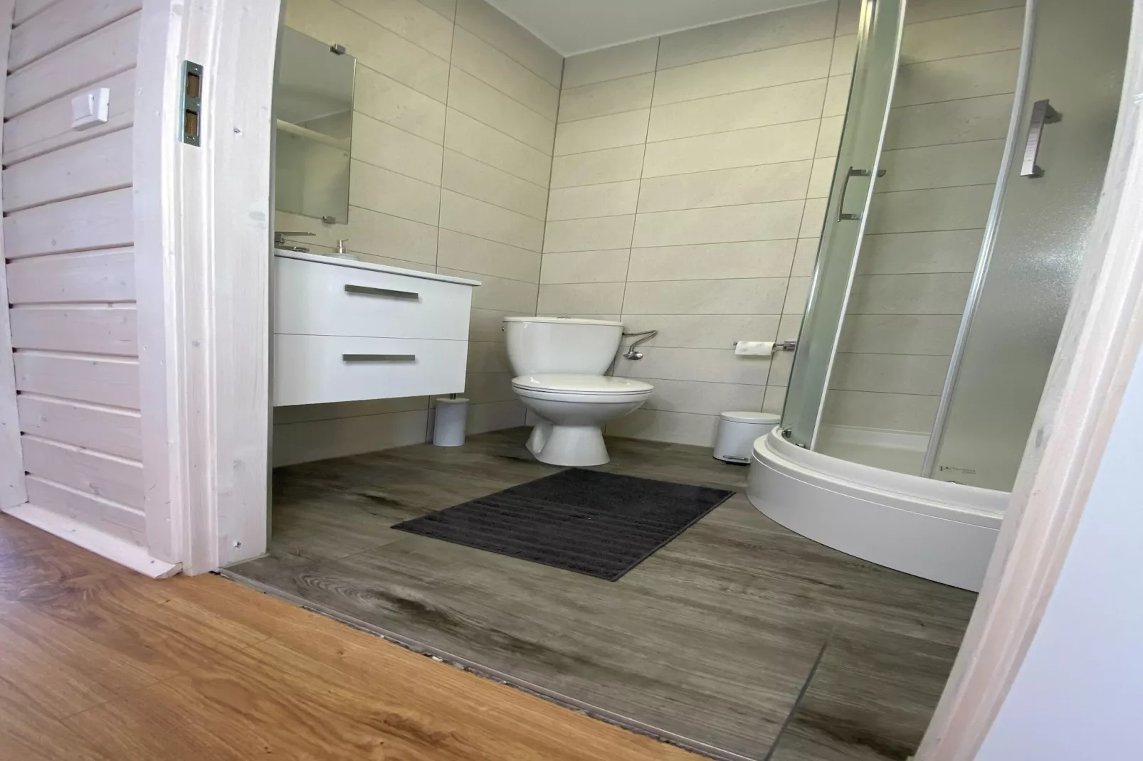 	Domki sobota / sobota dla max 6 osób Dąbki-Badkamer