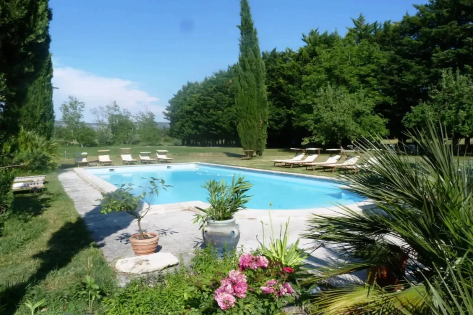 Villa provencale pour les amoureux de la nature en Lubéron-Zwembad