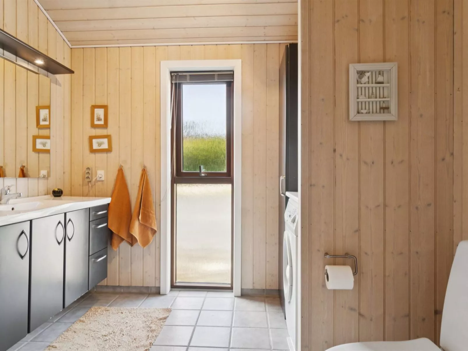 "Viggo" - 200m from the sea-Binnen