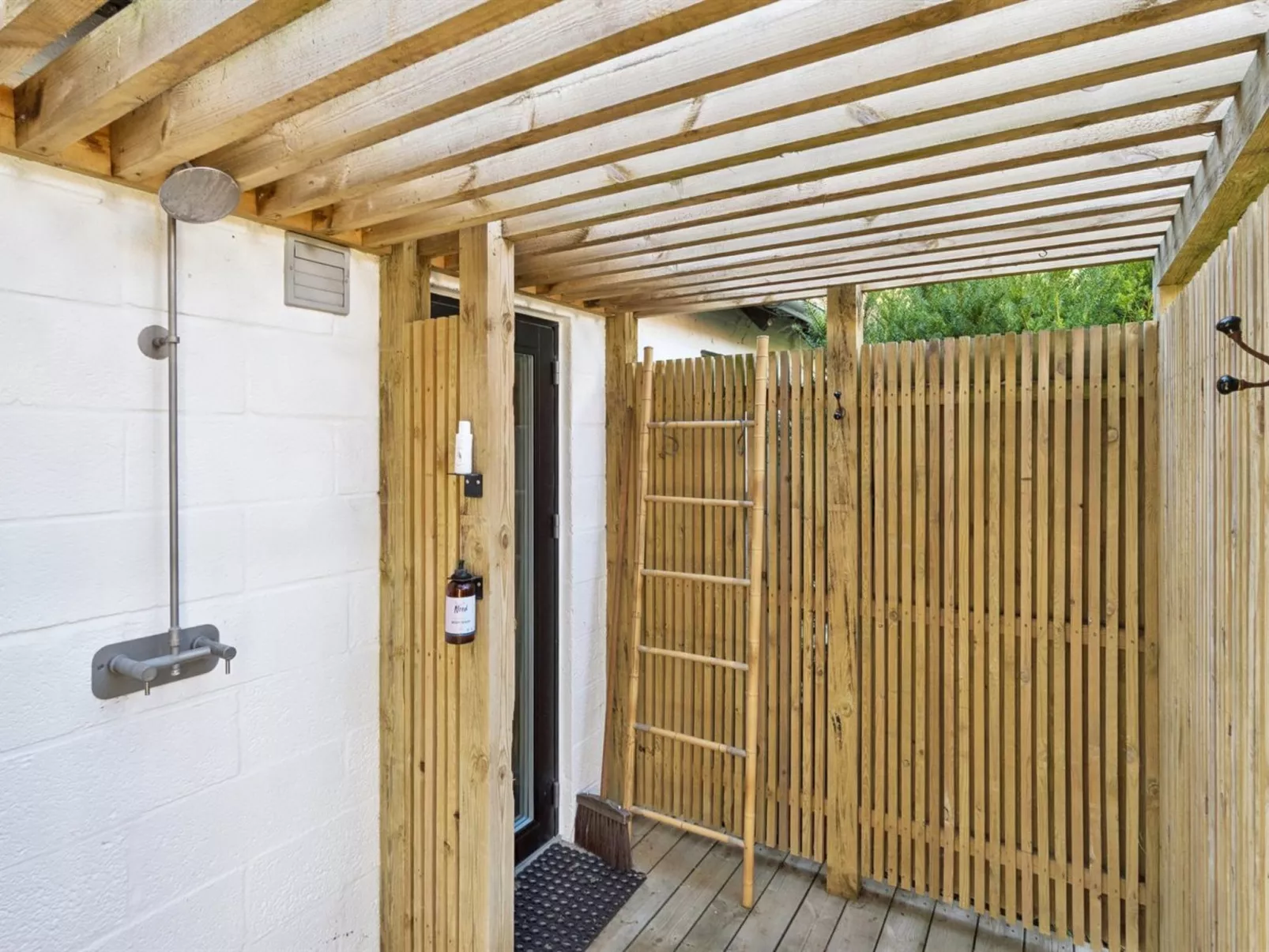 "Bedrija" - 200m from the sea-Buiten