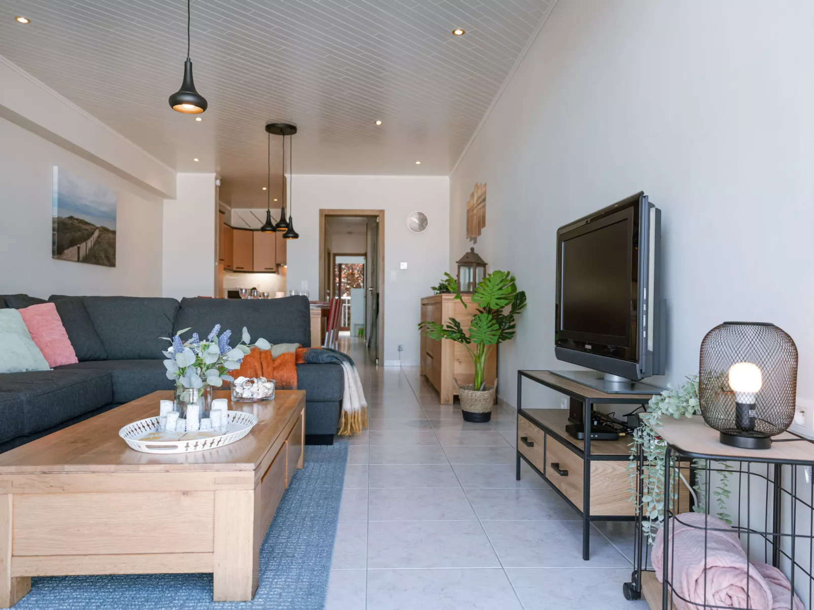 Trondjhem with seaview - Binnen