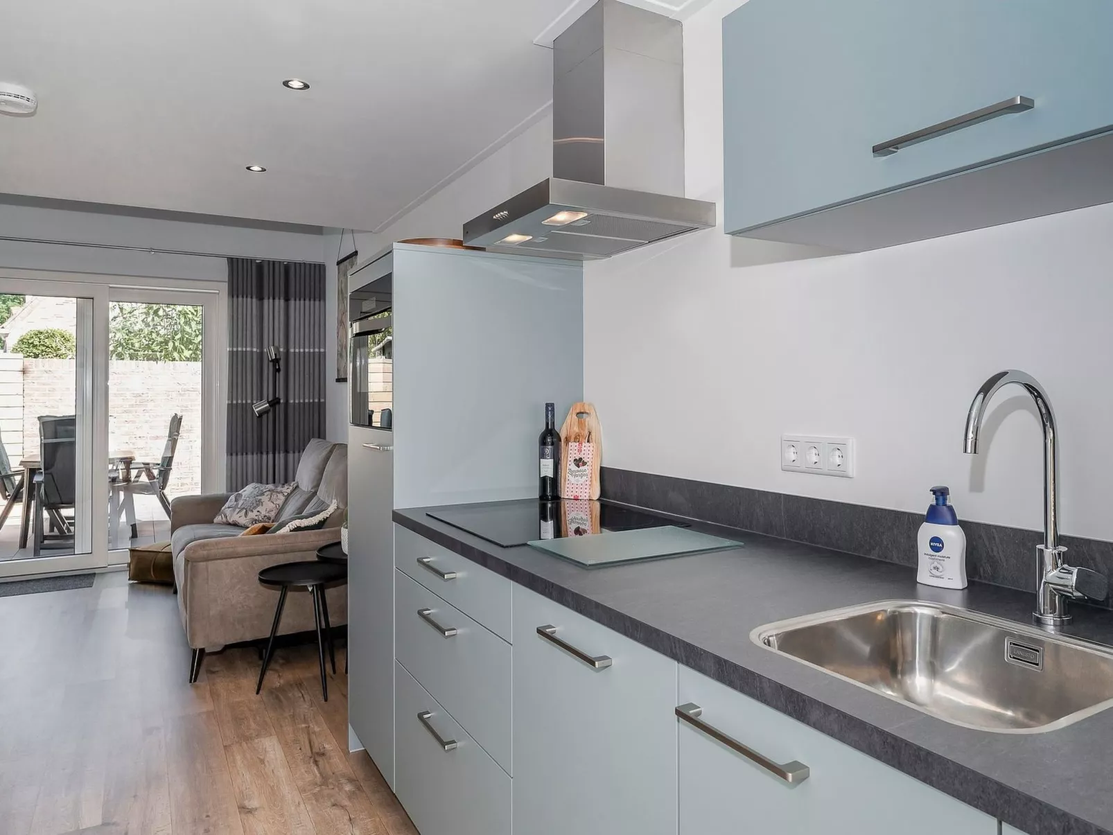 Schönes Ferienhaus in Aagtekerke mit Eigener Terrasse - Image-tags.info