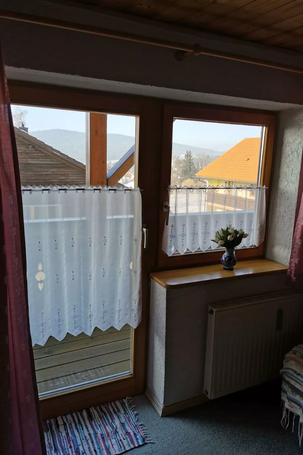 Mit komplett eingerichteter Küchenzeile im Wohnraum - Image-tags.info