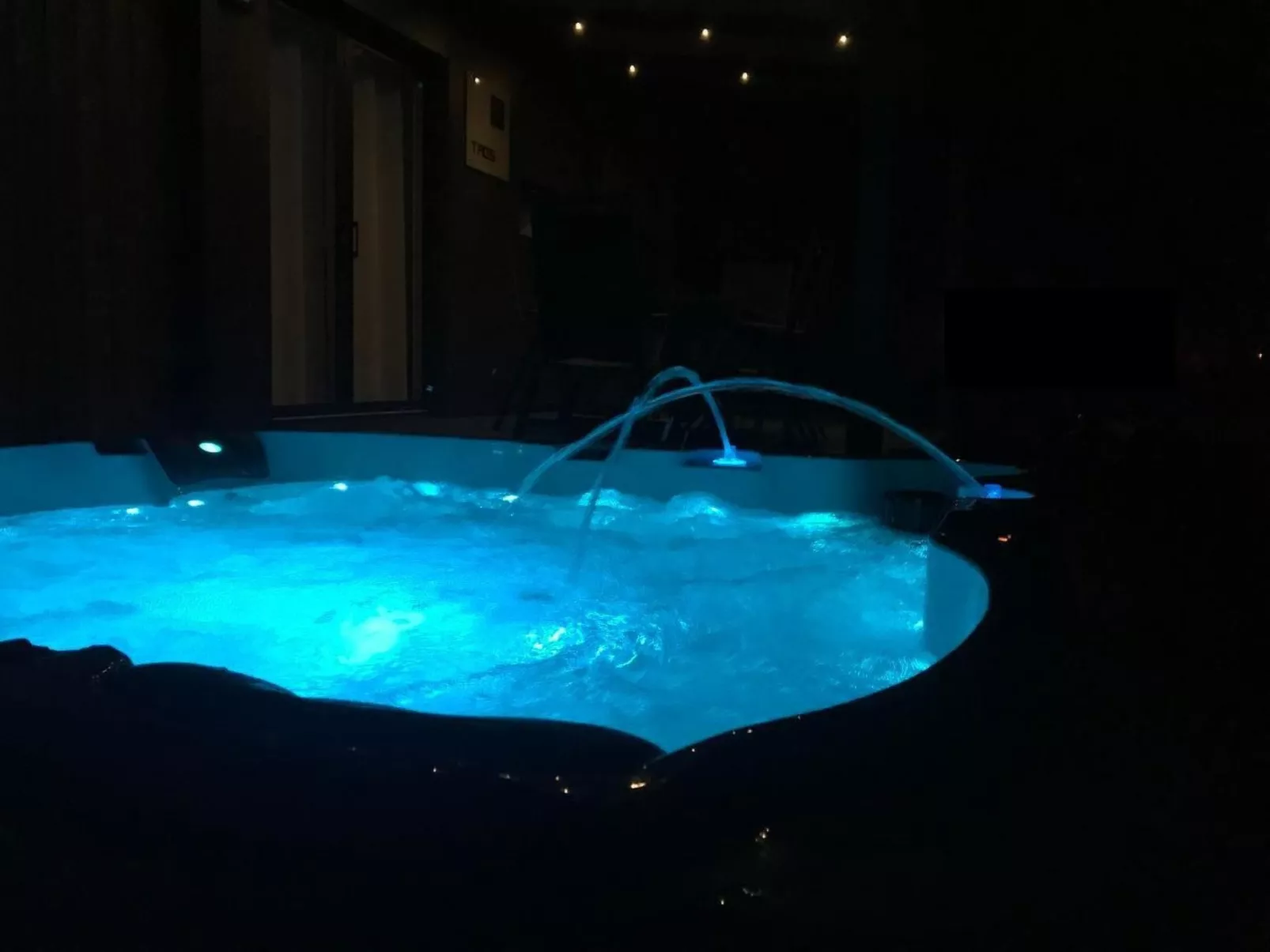 In Wackersdorf mit Whirlpool, Terrasse und Grill - Image-tags.info