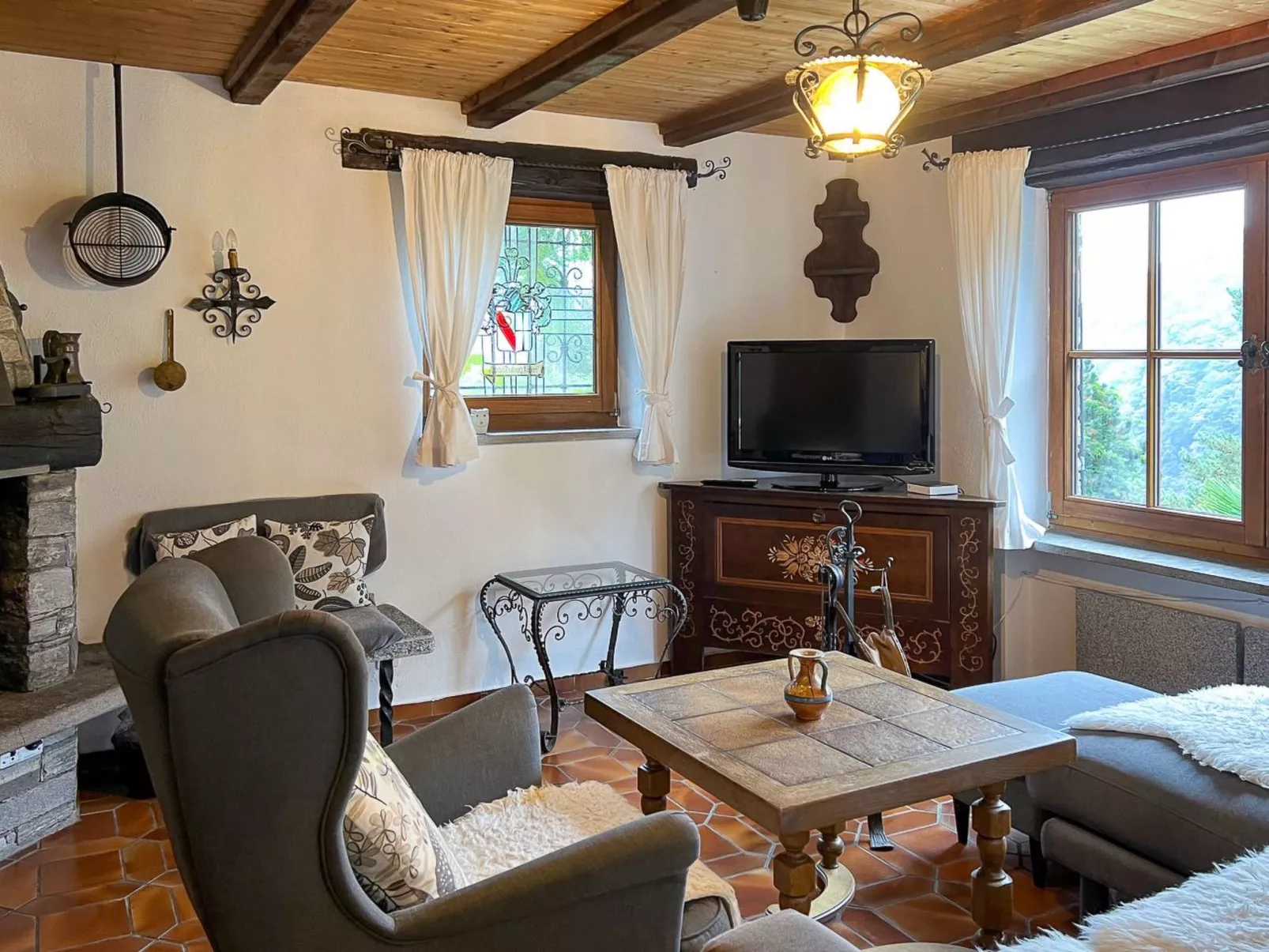 Chalet Mergoscia - Image-tags.info