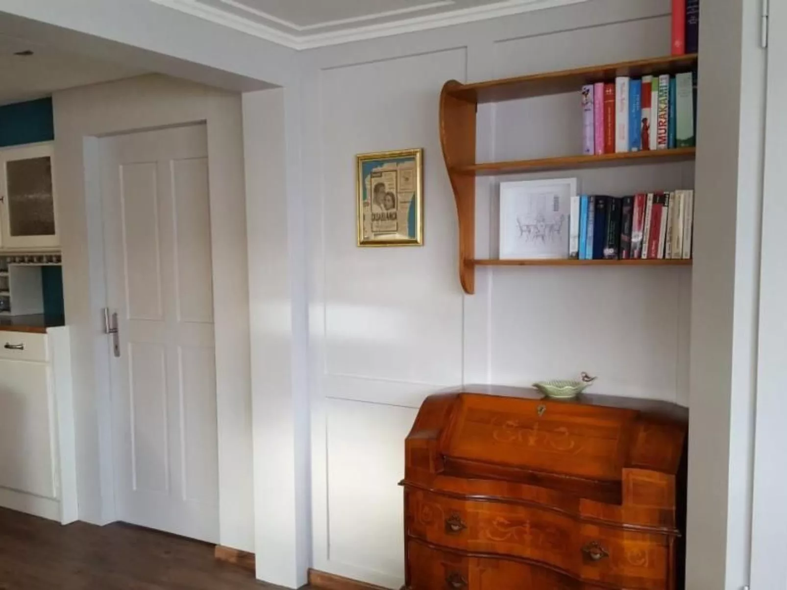 Verschlafen... in sanfte Hügel eingebettet. - Image-tags.info