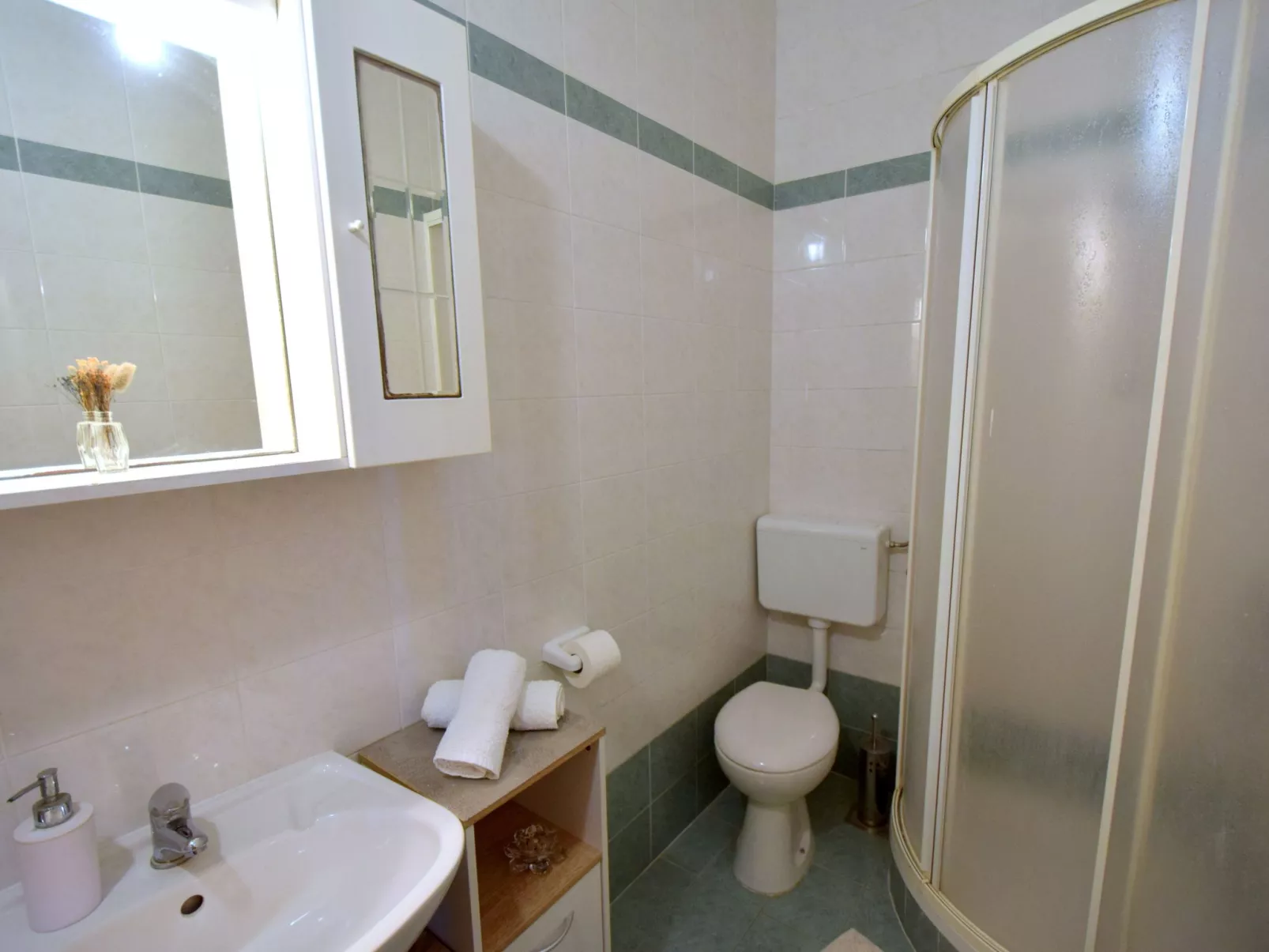 "Tavcar2" mit eigenem Balkon - Image-tags.info