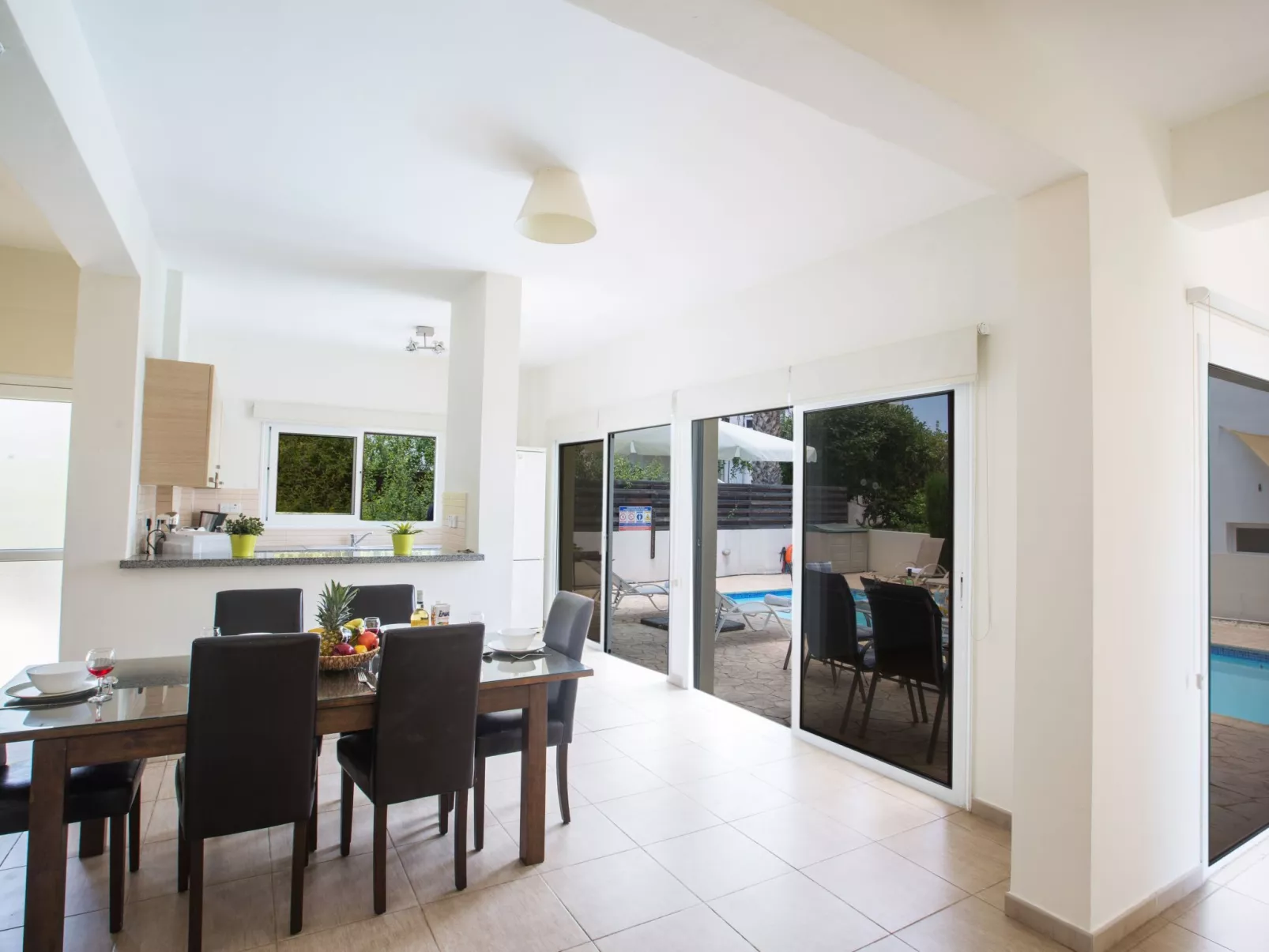 Wunderschöne Ferienvilla in Strandnähe - Image-tags.info