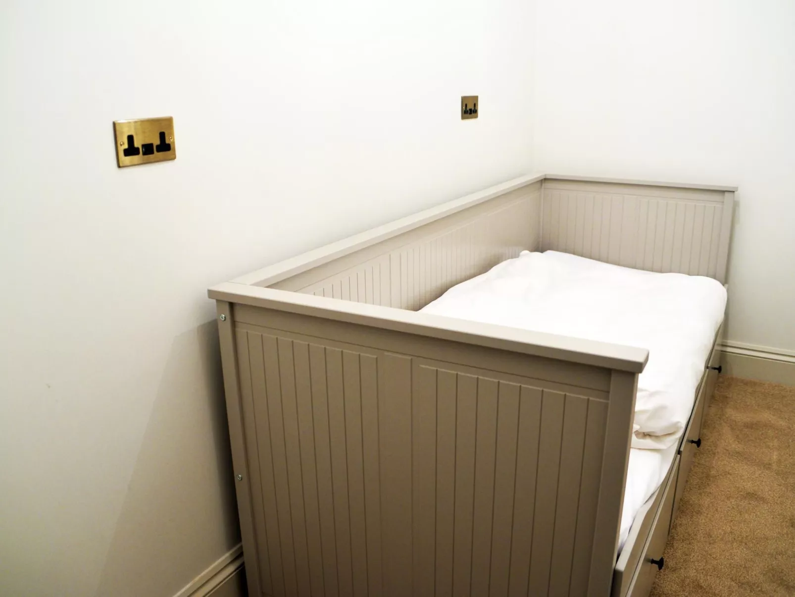 Große Ferienwohnung in Barbican mit Terrasse-Image-tags.info