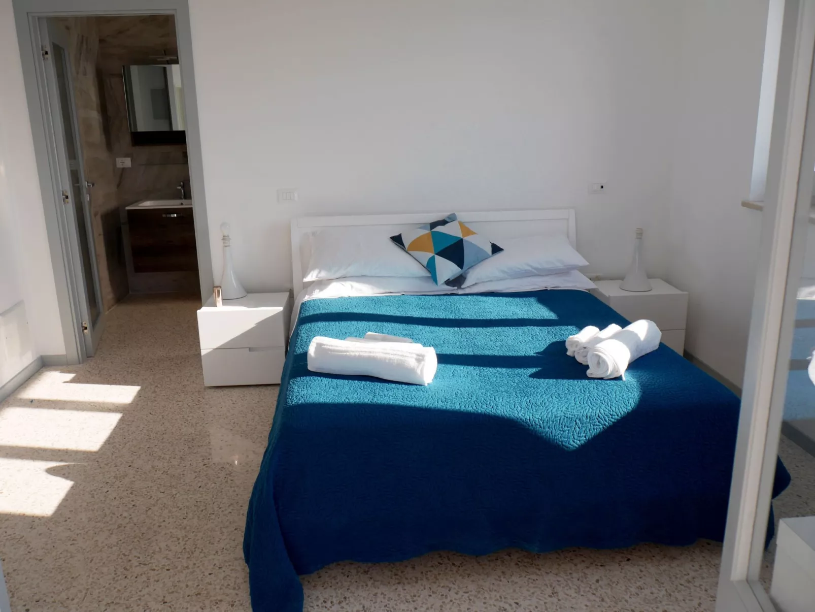 Luxuriöse Strandvilla am Strand in Apulien - Image-tags.info