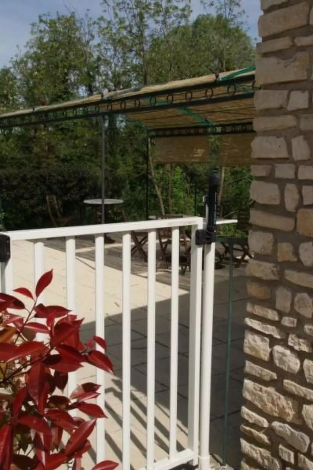 Schöne provenzalische Villa Les Carlets mit Pool - Image-tags.info