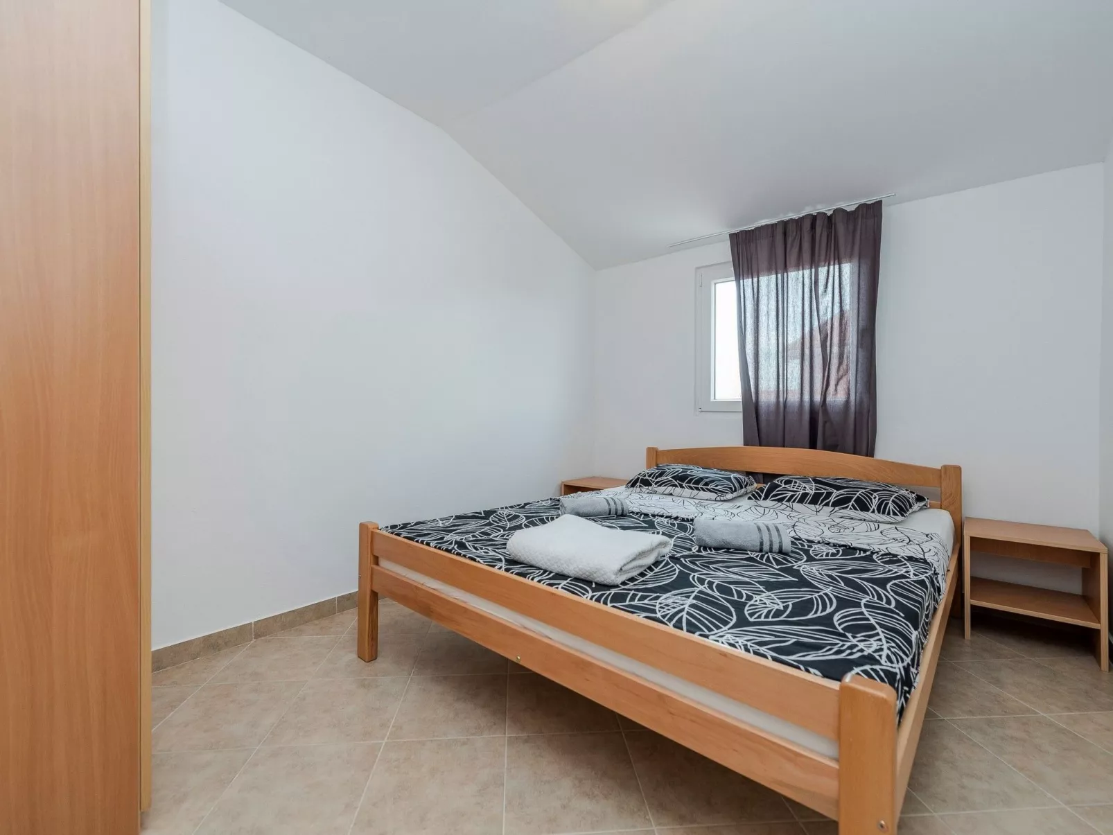 Apartment Simic 1 - Image-tags.info