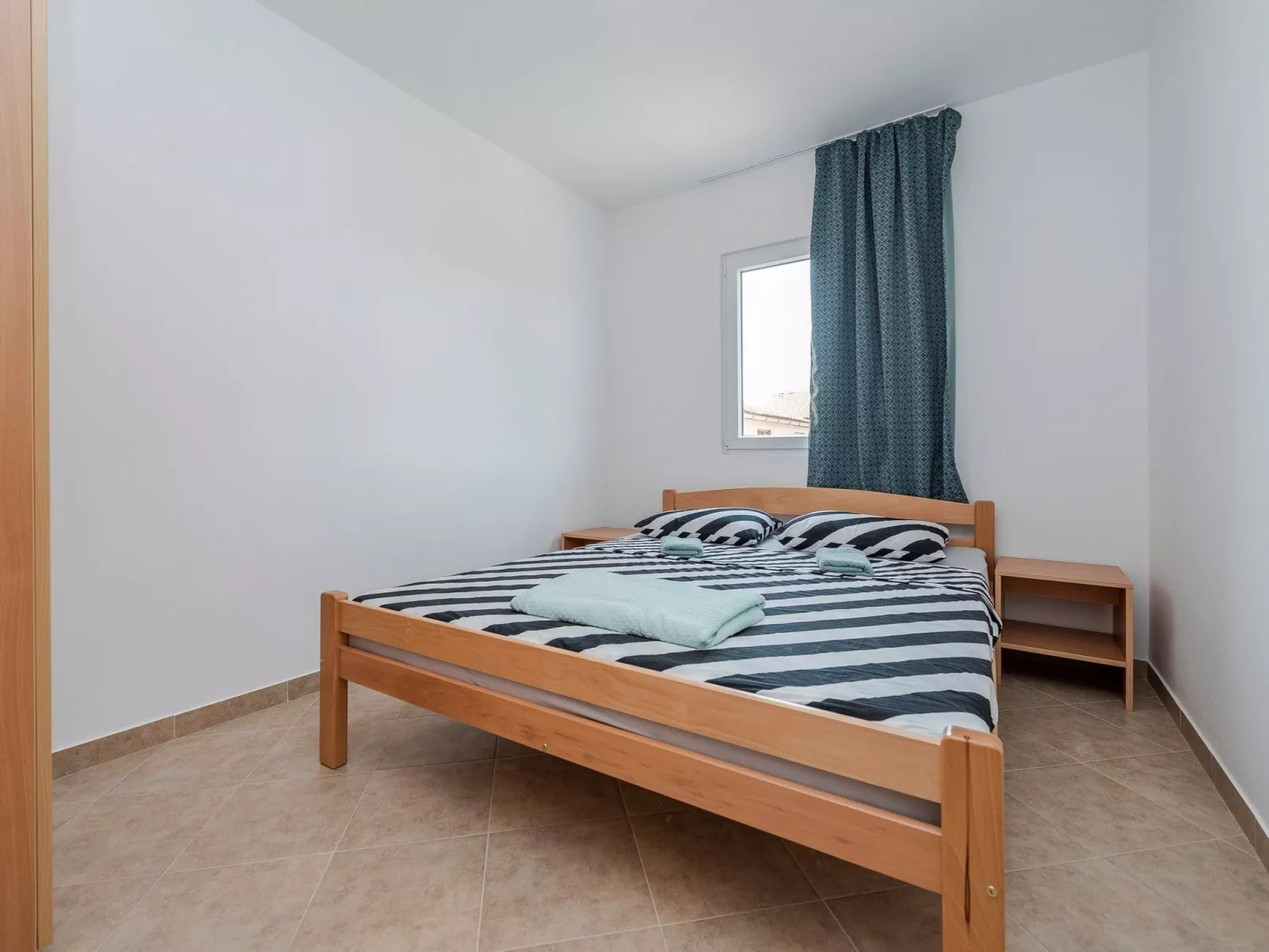 Apartment Simic 3 - Image-tags.info