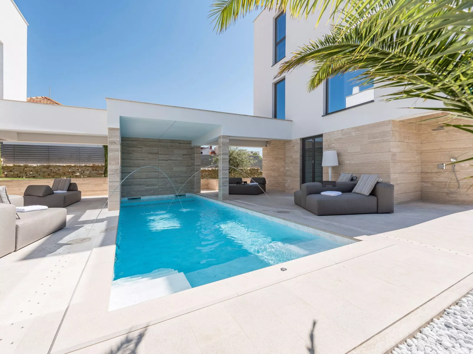 Four Seasons Vrsi - Image-tags.info