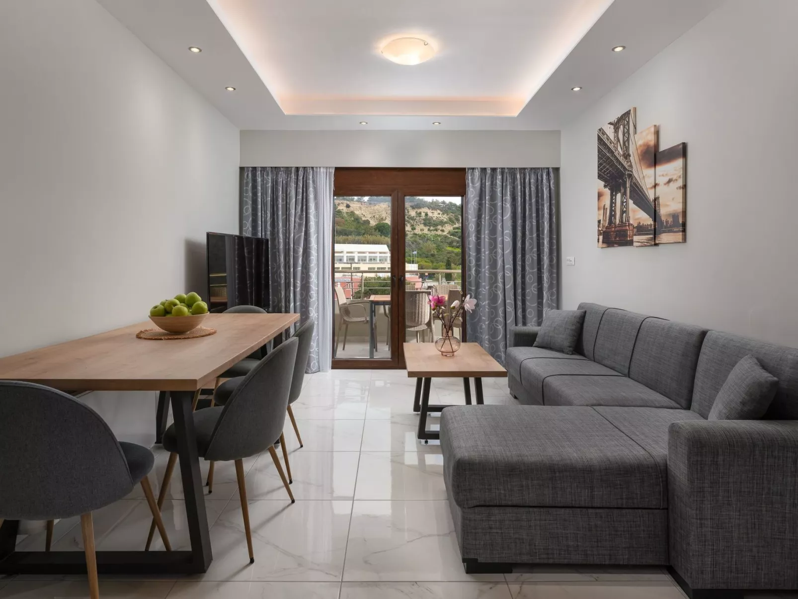 Ariadne Bergblick - Image-tags.info