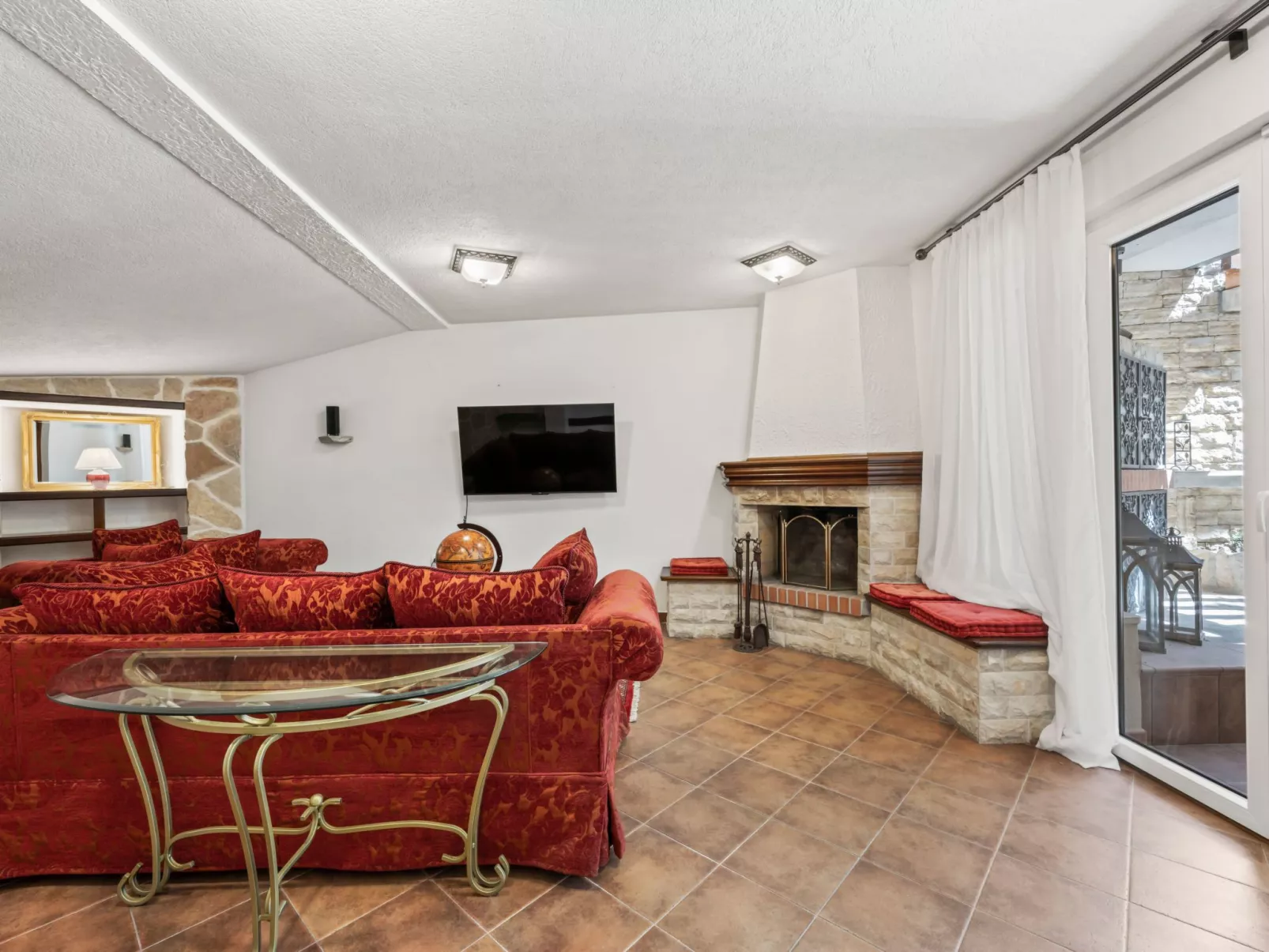 Villa Anna Varos - Image-tags.info