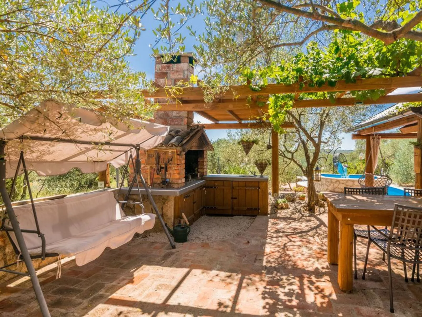 Haus mit Pool, 50 Meter vom Meer entfernt - Image-tags.info