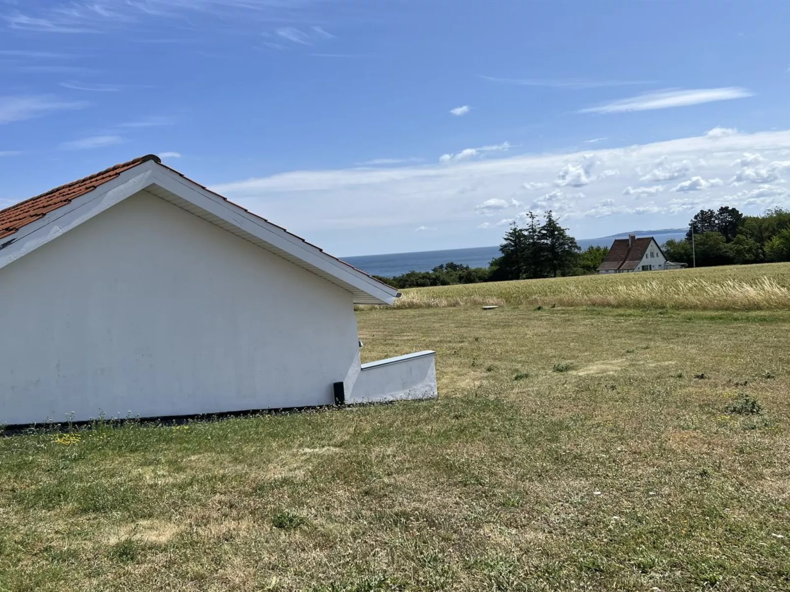 "Kirsti" - 300m from the sea - Buiten