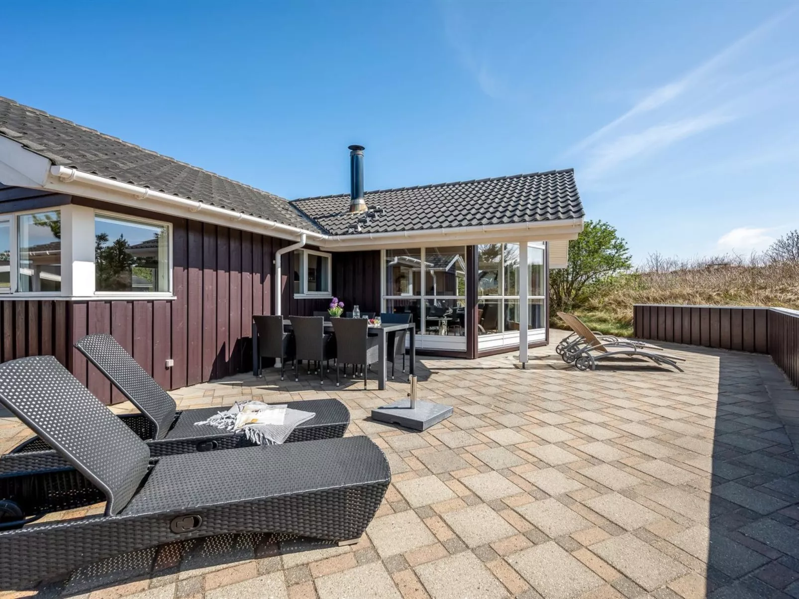 "Arine" - 700m to the fjord - Buiten