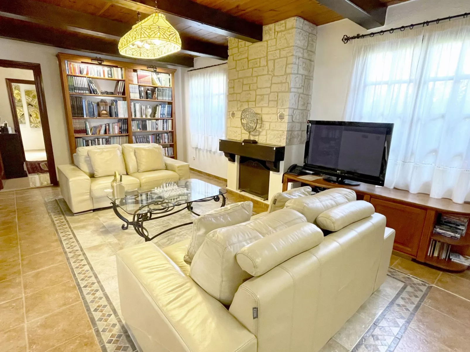 In der Nähe des Strandes, beheiztes Schwimmbad, Spielraum, Spielzimmer, etc - Binnen