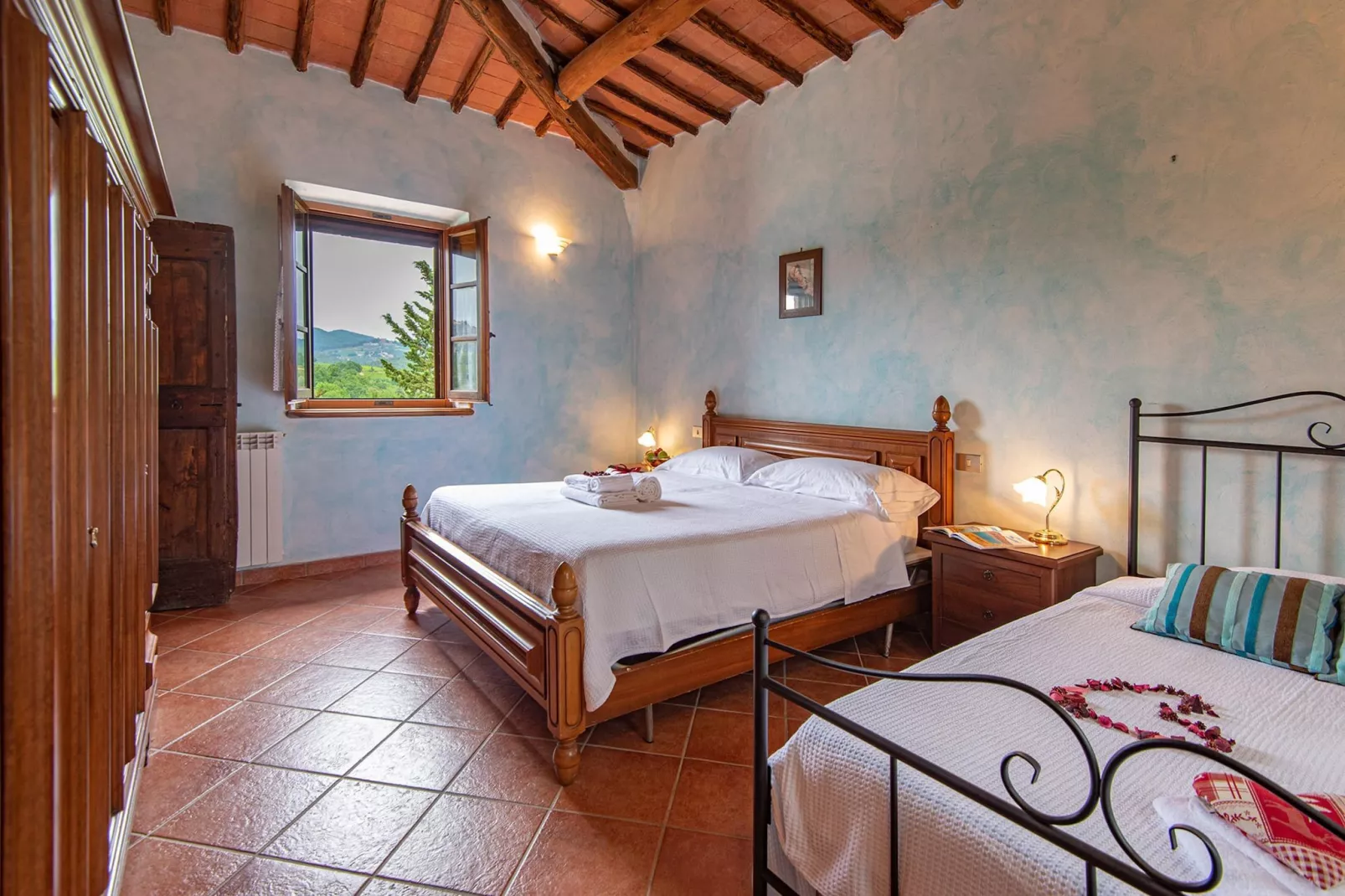 Villa  Le Trappoline-Slaapkamer